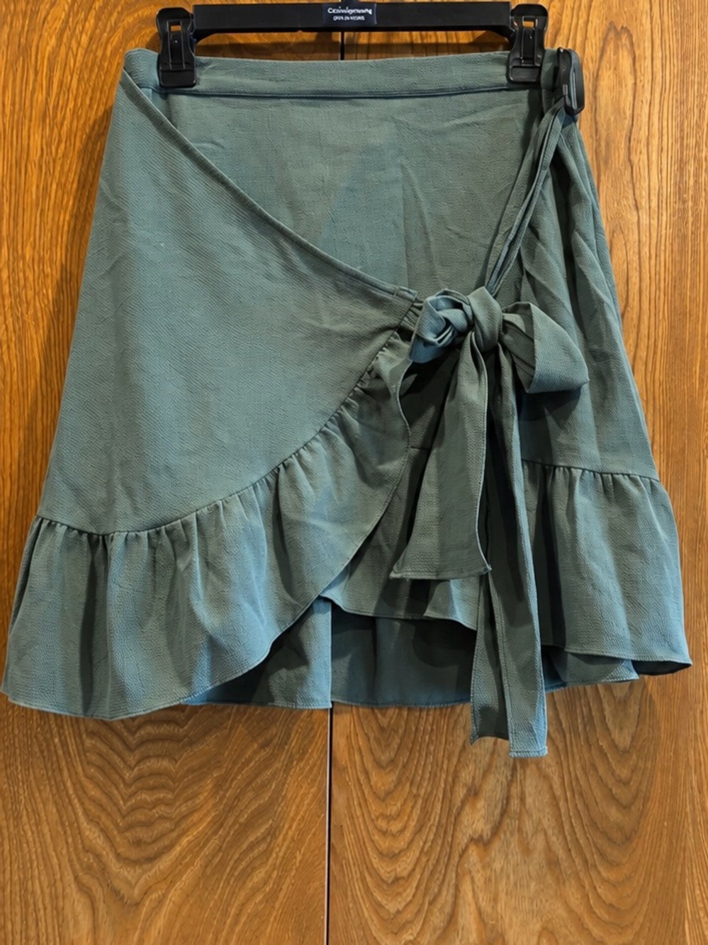 NWT Vero Moda Ida Detail Wrap Skirt Green Sage Ruffle Tie Front M
